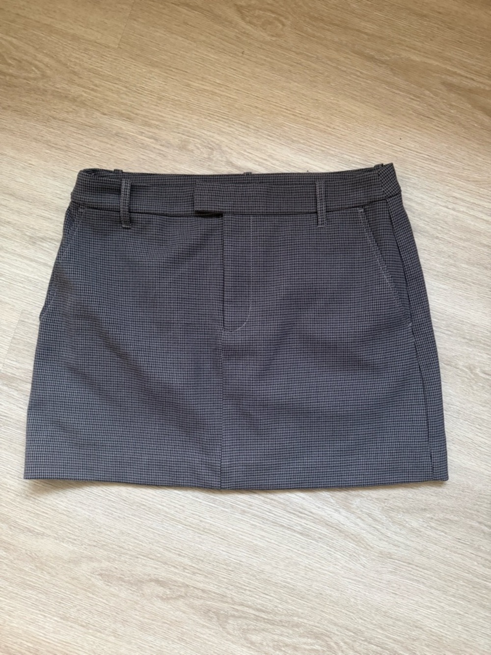 GAP Micro-Check Mini Skirt NWT